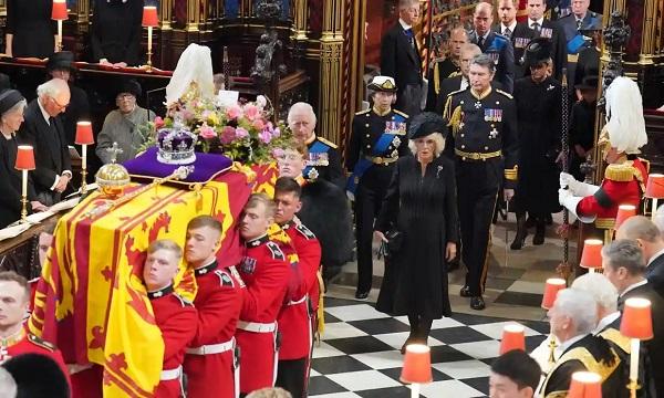 英女王国葬直播